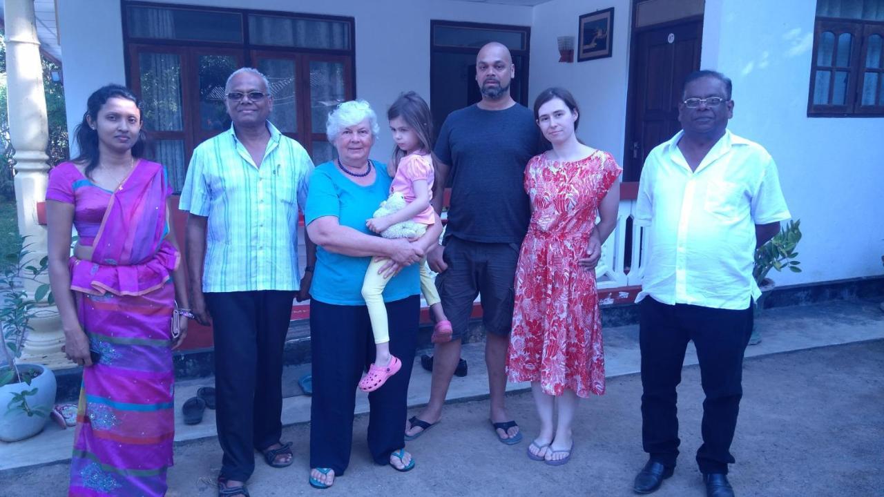 Umaya Holiday Home Anuradhapura Esterno foto
