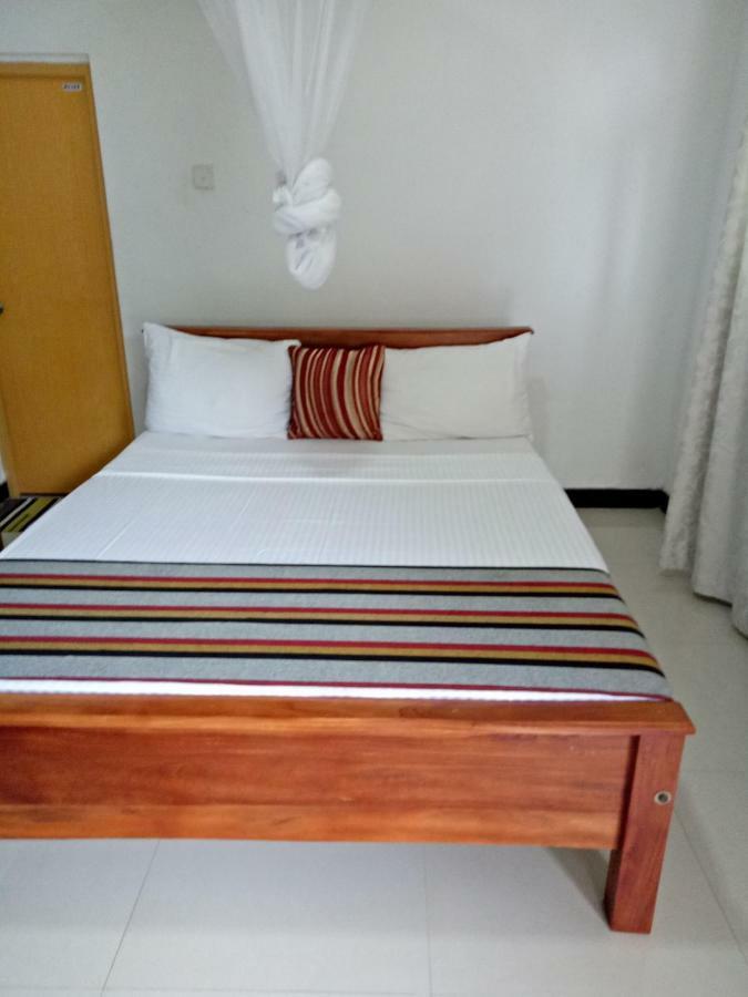 Umaya Holiday Home Anuradhapura Esterno foto